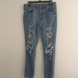 American Eagle Distressed Tom Girl Jeans 6